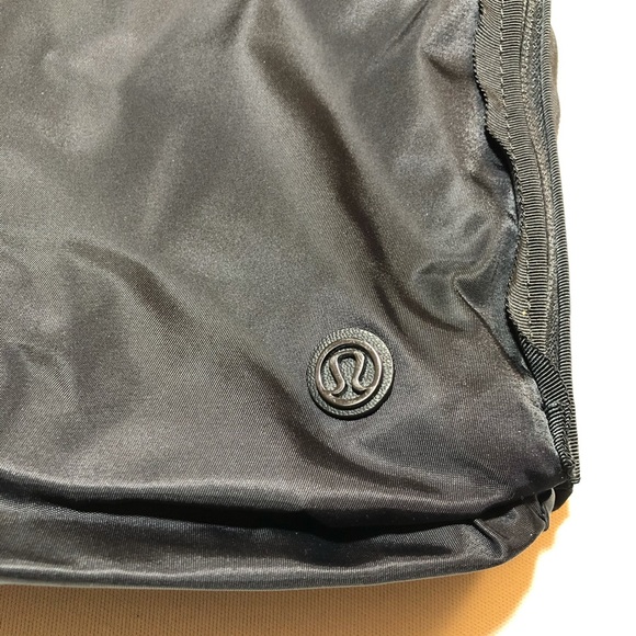 Lululemon Bring It Om Tote - Picture 7 of 7